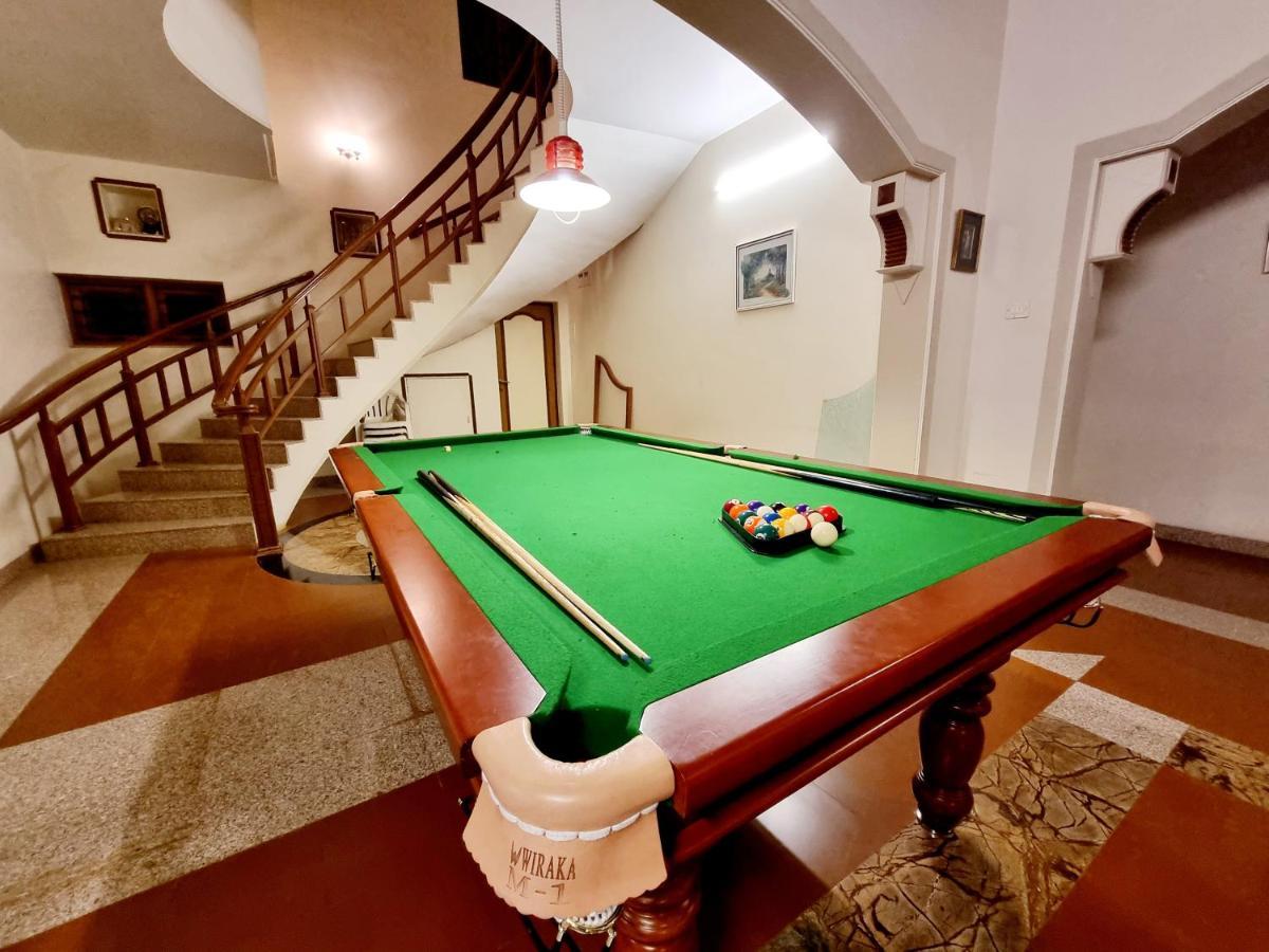 Arcus Villa - Swimming Pool/Ac/Luxurious Mahābaleshwar Buitenkant foto