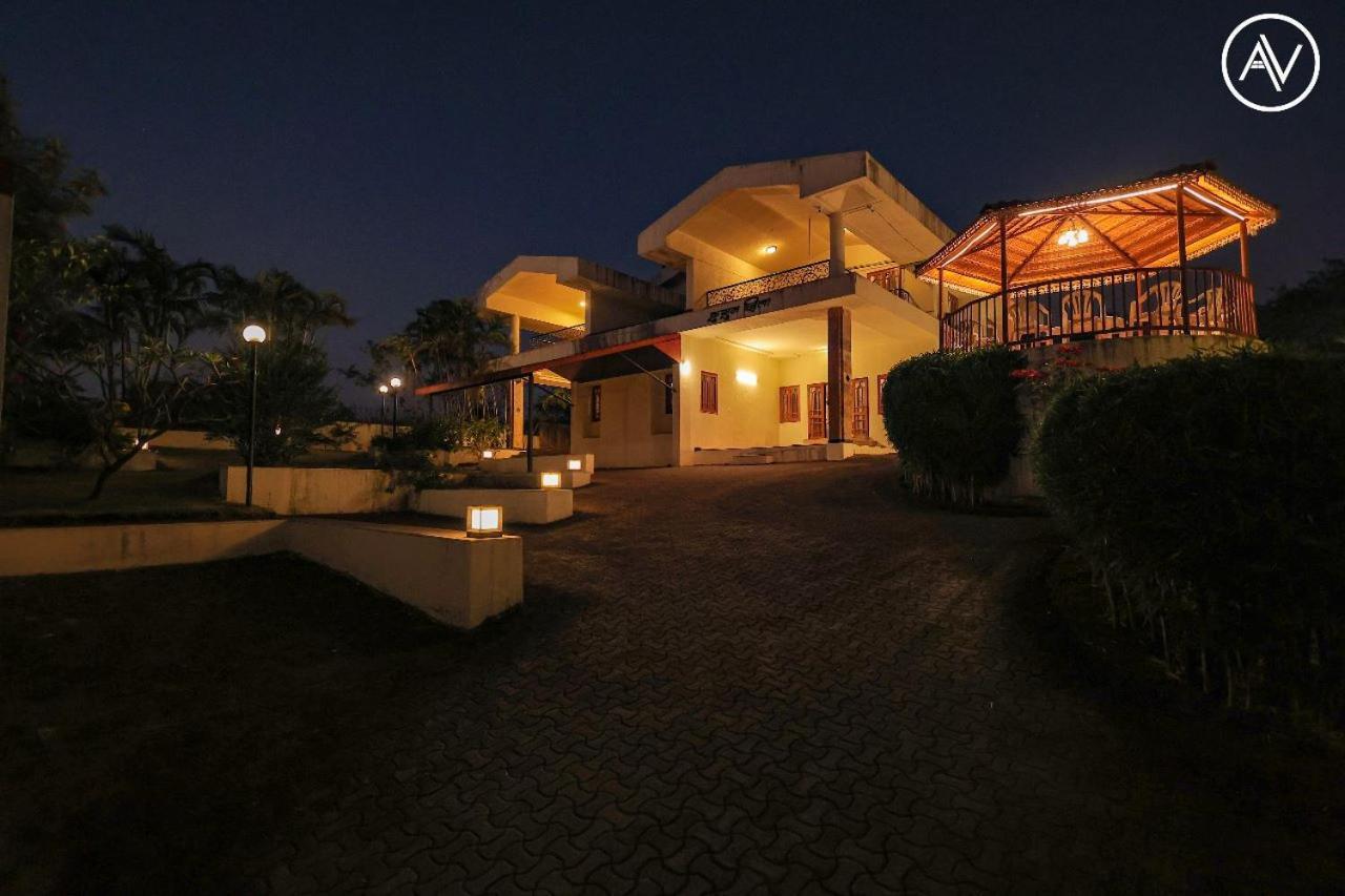 Arcus Villa - Swimming Pool/Ac/Luxurious Mahābaleshwar Buitenkant foto