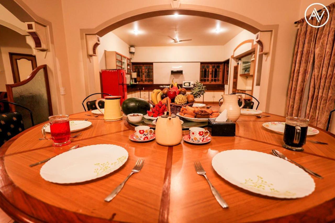 Arcus Villa - Swimming Pool/Ac/Luxurious Mahābaleshwar Buitenkant foto