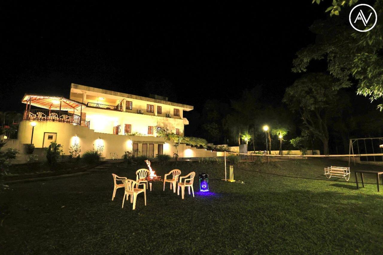 Arcus Villa - Swimming Pool/Ac/Luxurious Mahābaleshwar Buitenkant foto