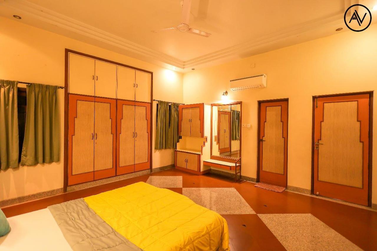 Arcus Villa - Swimming Pool/Ac/Luxurious Mahābaleshwar Buitenkant foto