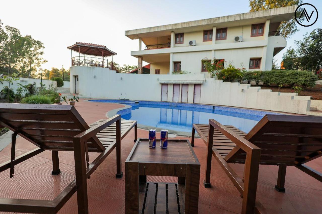 Arcus Villa - Swimming Pool/Ac/Luxurious Mahābaleshwar Buitenkant foto