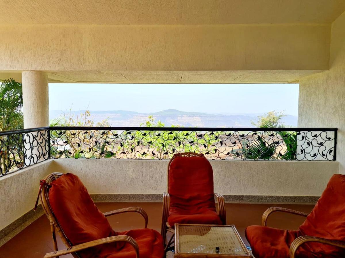 Arcus Villa - Swimming Pool/Ac/Luxurious Mahābaleshwar Buitenkant foto